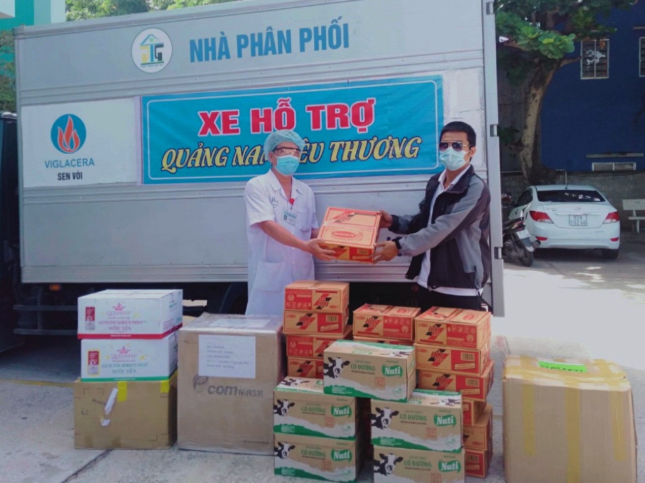 Ecom Net Tang 10000 khau trang cho Quang Nam 3